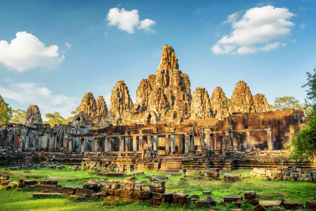 bayon temple angkor thom cambodia shutterstock 339593069 2 1cab50c197