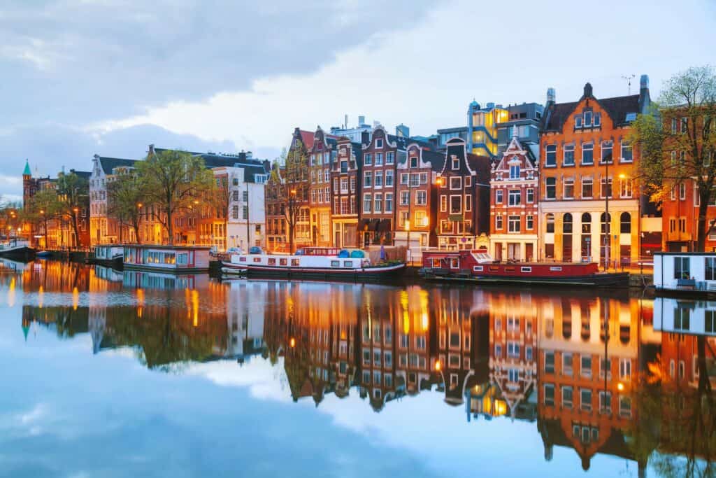 amsterdam canal