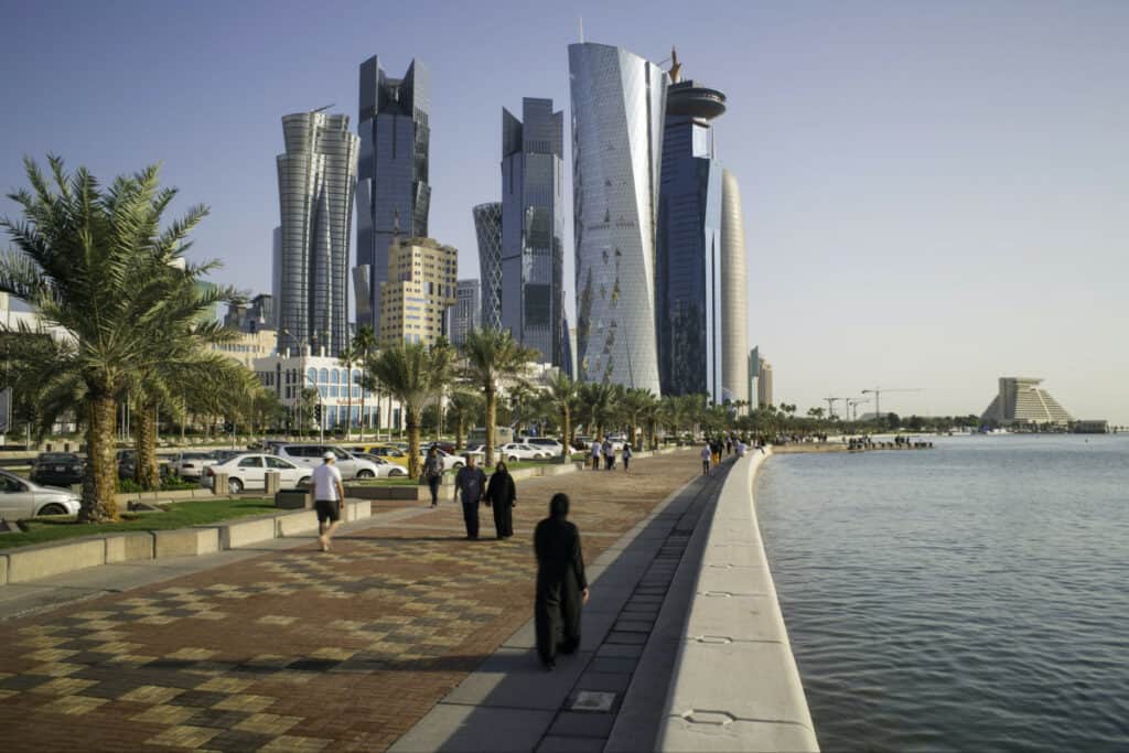 f868443201b1370e5faa91e332e47ef8 al corniche overlay